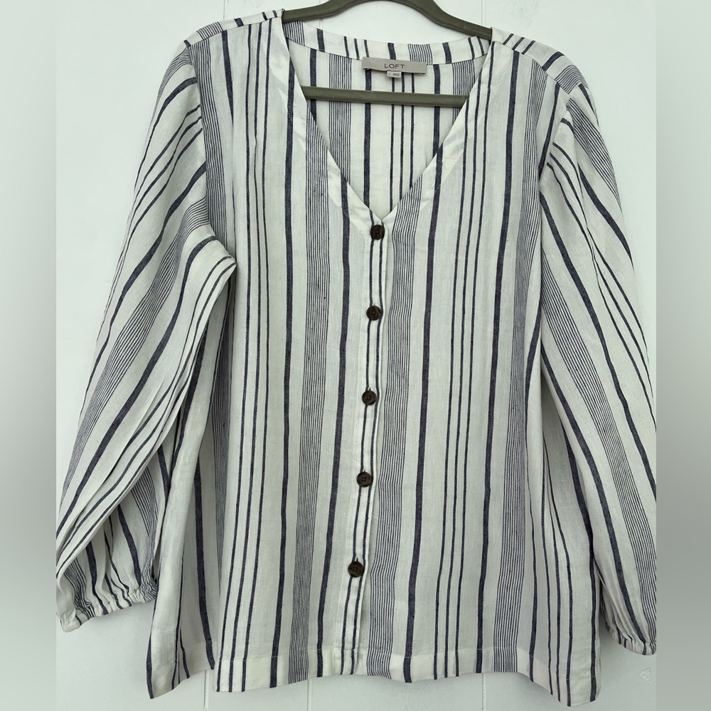 LOFT Linen Blend Chambray Blue Striped Button Down Top Blouse Size Large